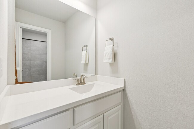 Building Photo - 3432 Belterra Dr