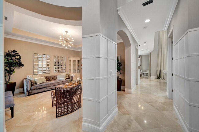 Building Photo - 10302 Sweet Bay Manor