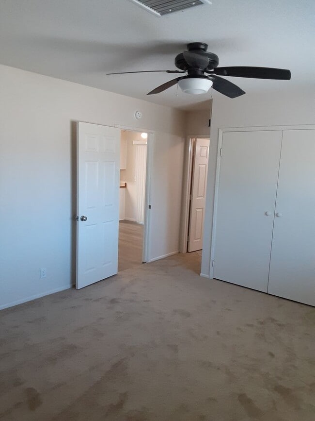 Building Photo - 3 bed/2 bath Country living Yucaipa!