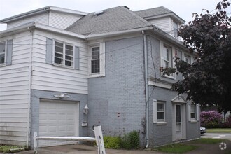Building Photo - 2902 Cascade St