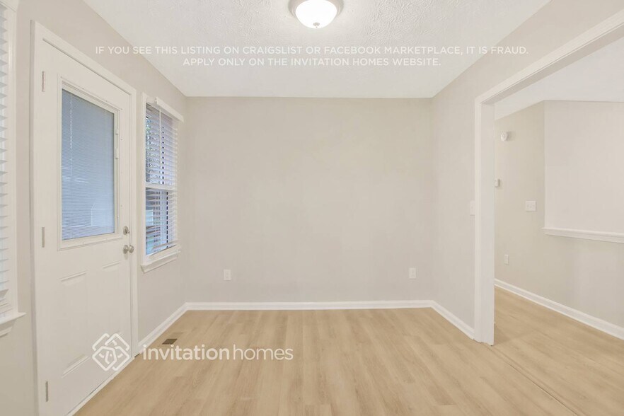 Building Photo - 92 Oak Landing Dr S