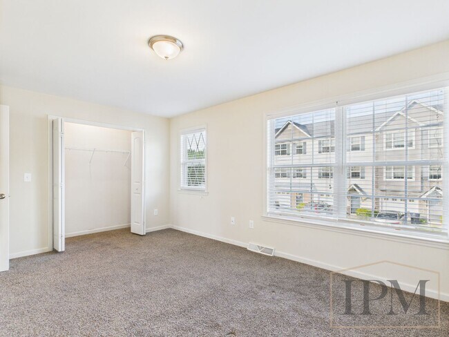 Building Photo - Coming Soon - Spacious 2 Bedroom, 2.5 Bath...