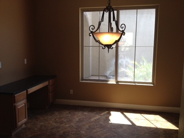 Building Photo - 27701 N Higuera Dr