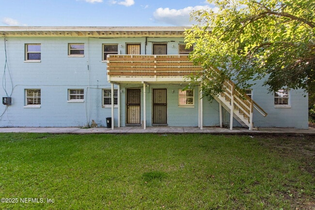 Building Photo - 1224 W 18th St