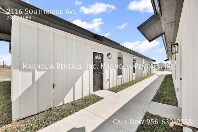 Building Photo - 2116 Southridge Ave