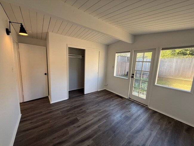 Building Photo - TWO BEDROOM ONE BATH HOME IN WEST CORTE MA...