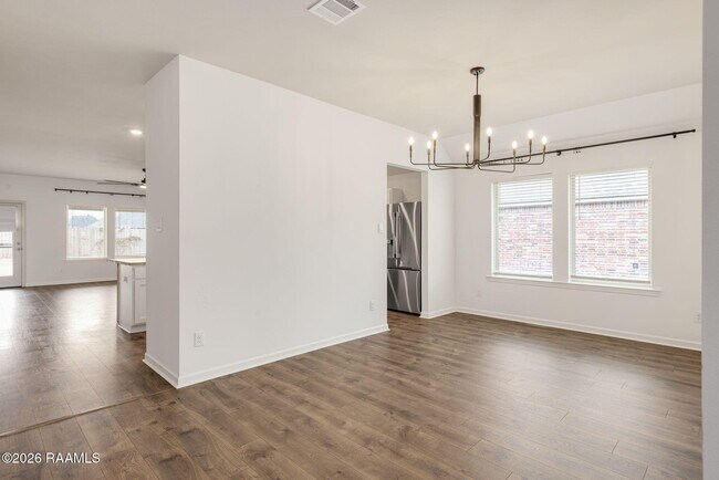 Building Photo - 619 Griffiths Ct