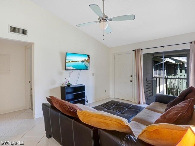 Building Photo - 4912 Tamiami Trl E