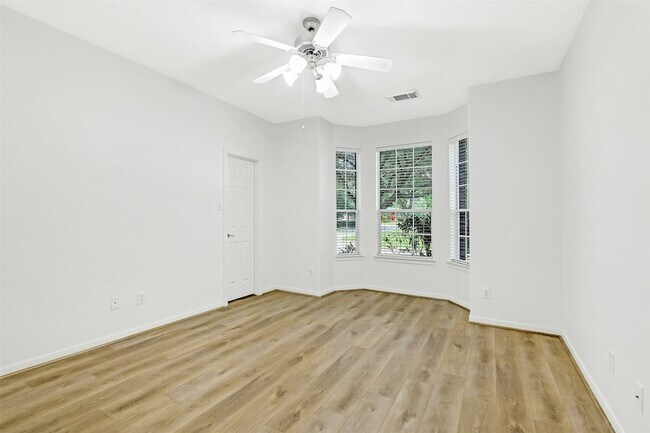 Building Photo - 19227 Countryhills Ct