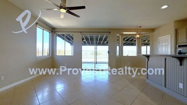 Building Photo - 9115 Honeysuckle Ave