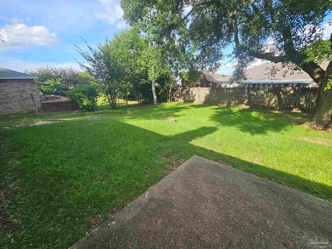 Building Photo - 2726 Blackwood Dr