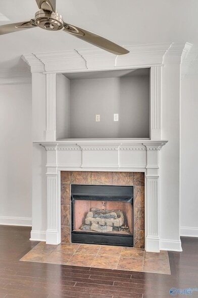 Building Photo - 412 White Petal St SW