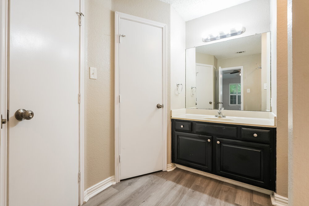 Building Photo - 920 Tennessee Trail