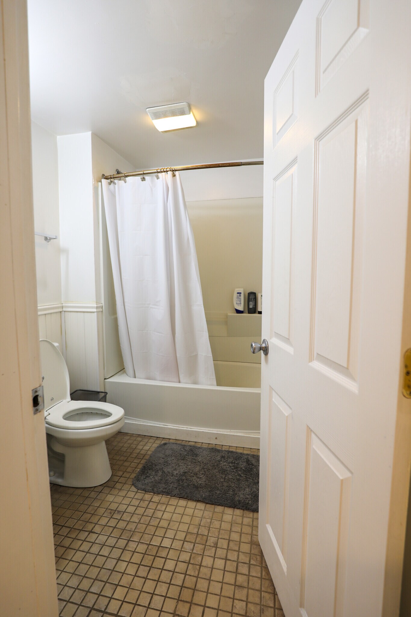 Building Photo - 56 Egmont St