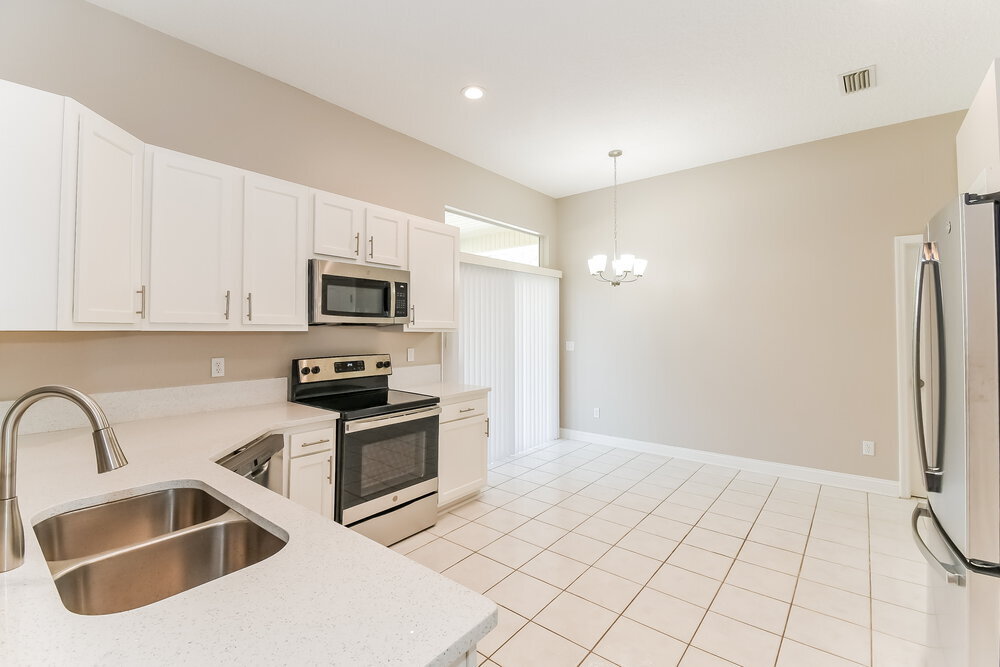 Building Photo - 9461 Maidstone Mill Dr E