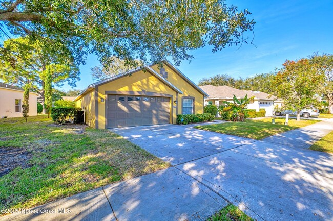 Building Photo - 960 Villa Dr