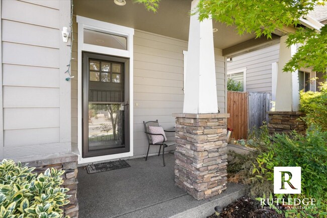 Building Photo - 172 Willow Springs Dr