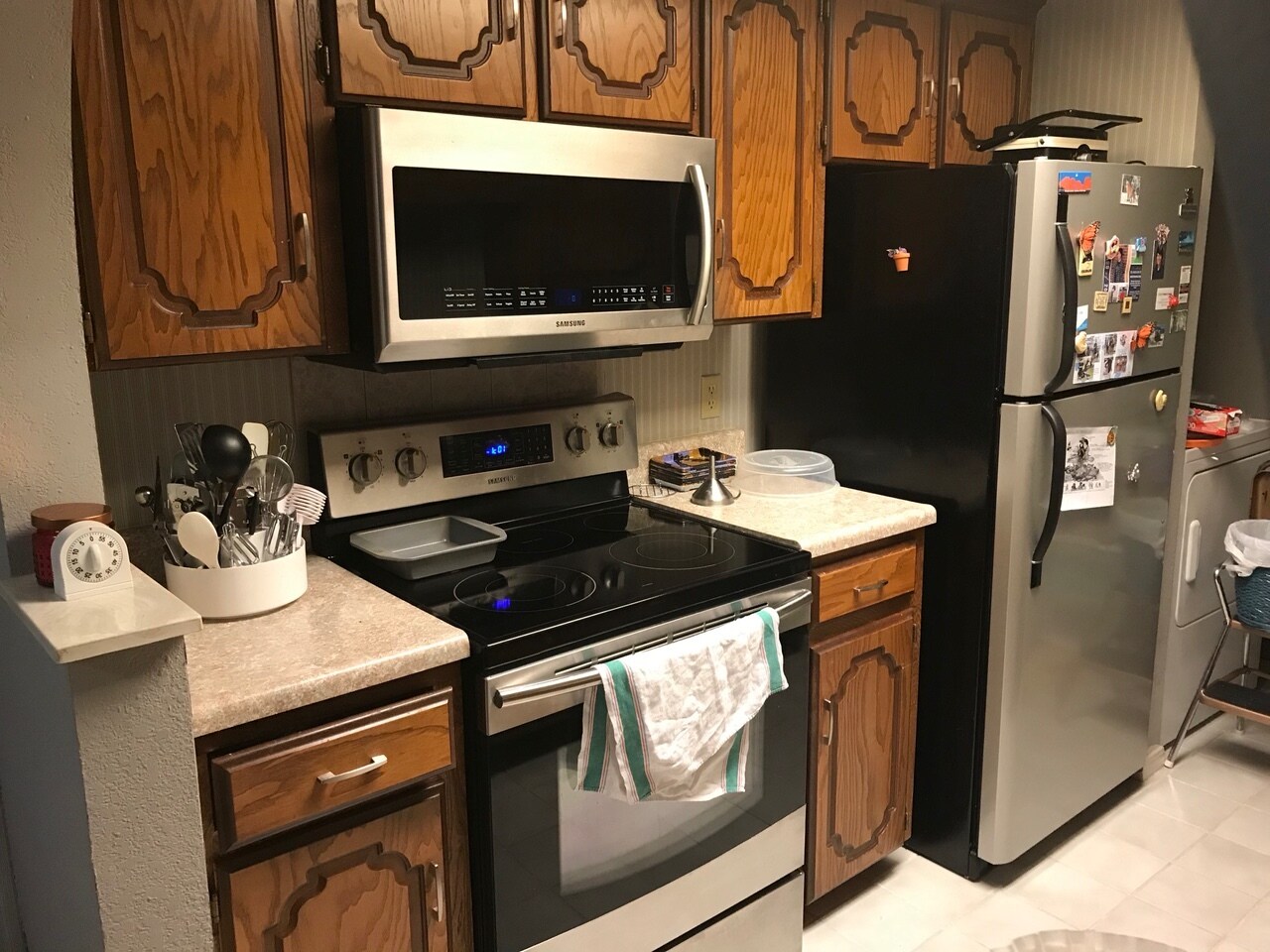 Building Photo - 933 Parkway Dr