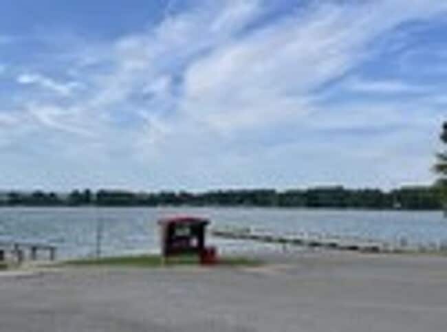 Building Photo - Charming Townhome Minutes from Tim's Ford Lake!