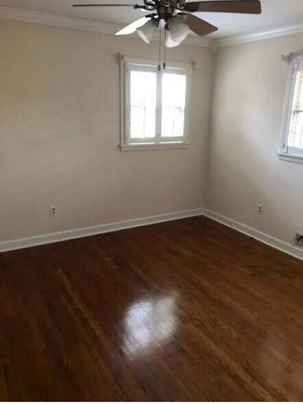 Building Photo - 320 Emmett Ave