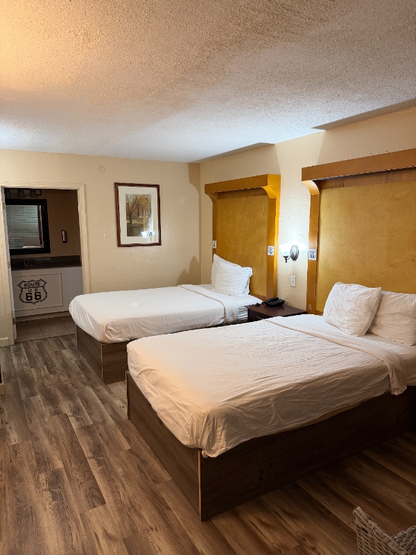 Building Photo - 625 E St Joseph St