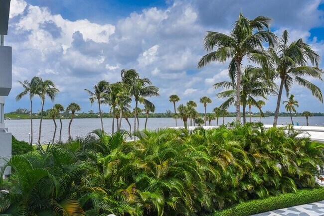 Primary Photo - 2860 S Ocean Blvd