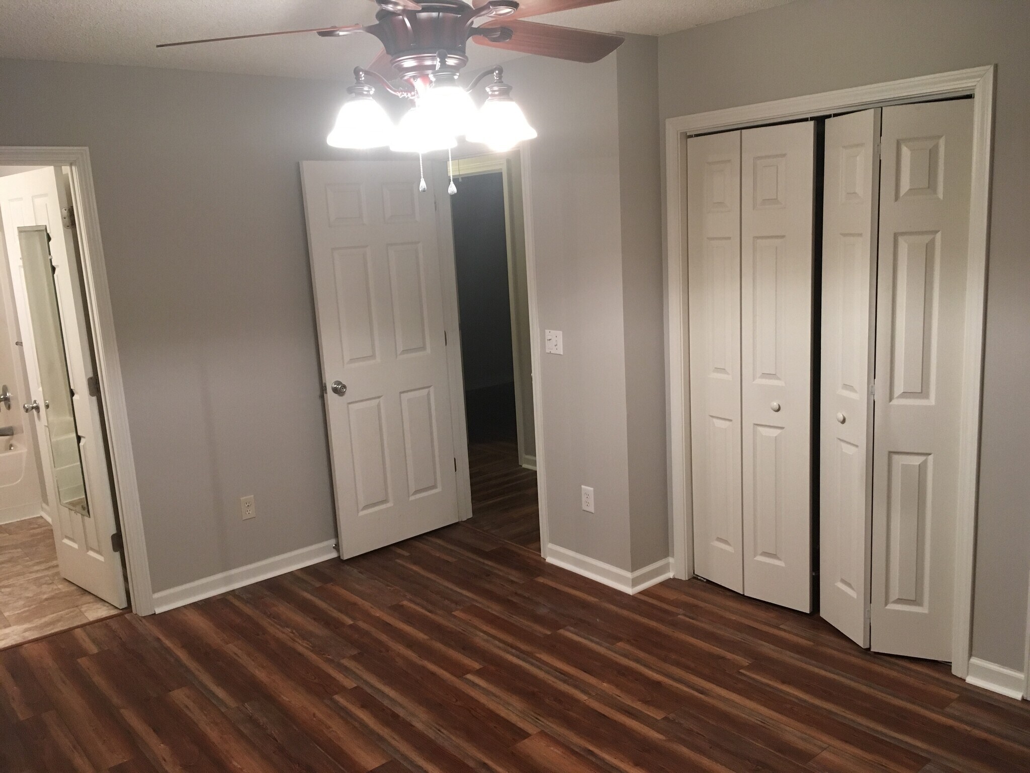 Building Photo - 3511 Drayton Dr