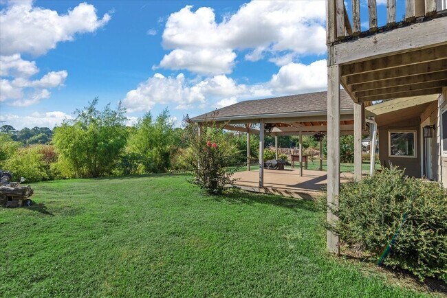 Building Photo - 6003 Long Leaf Dr