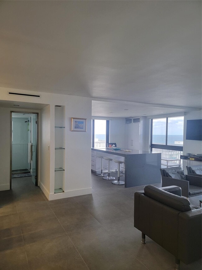 Building Photo - 1500 S Ocean Dr