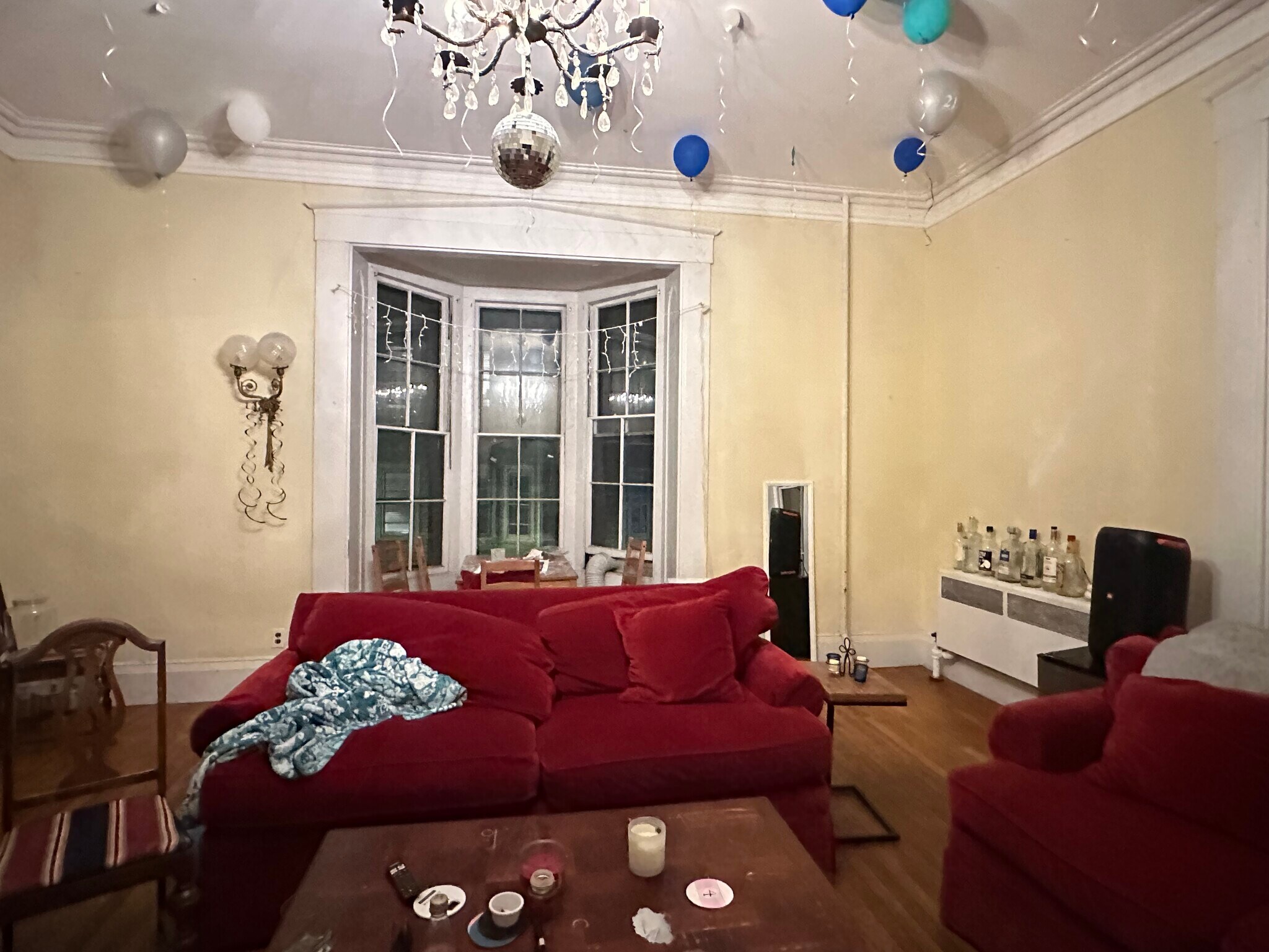 Building Photo - 139 Hillside St