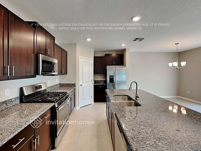 Building Photo - 10335 Poseidon Wy