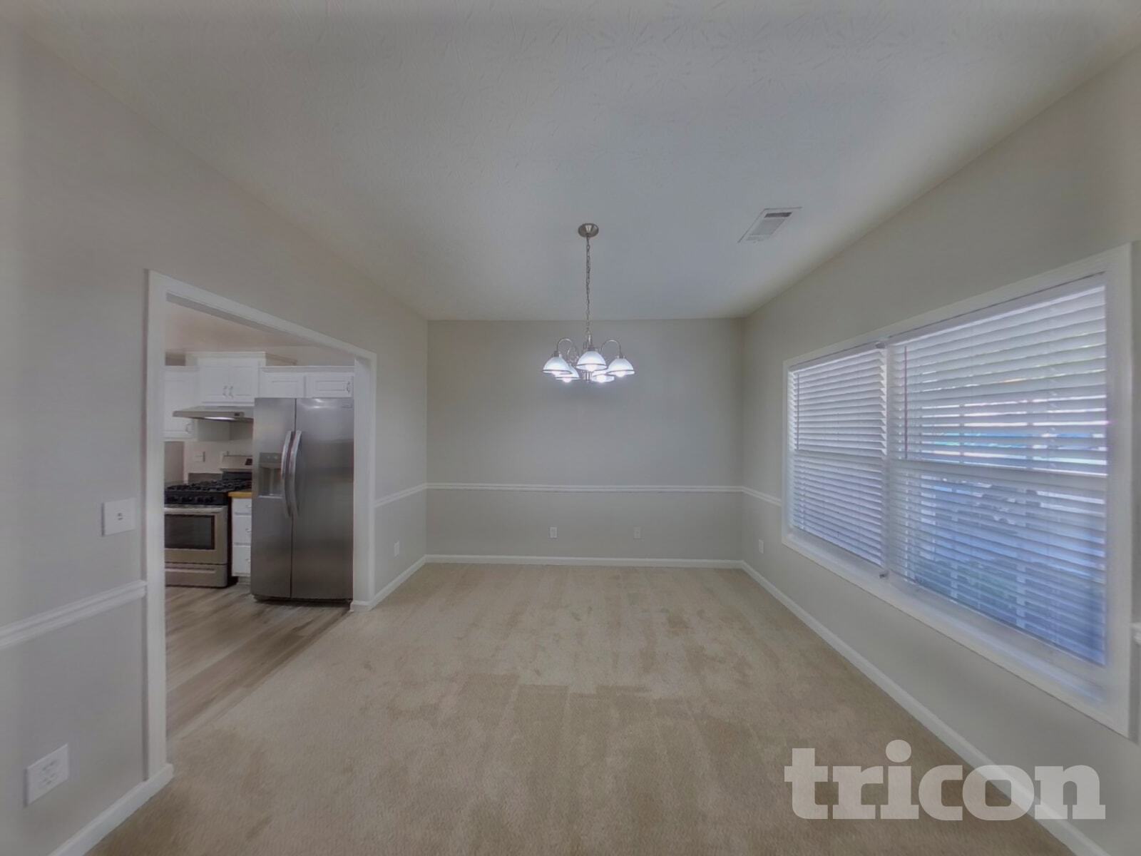 Building Photo - 348 Shadowbrooke Cir SW