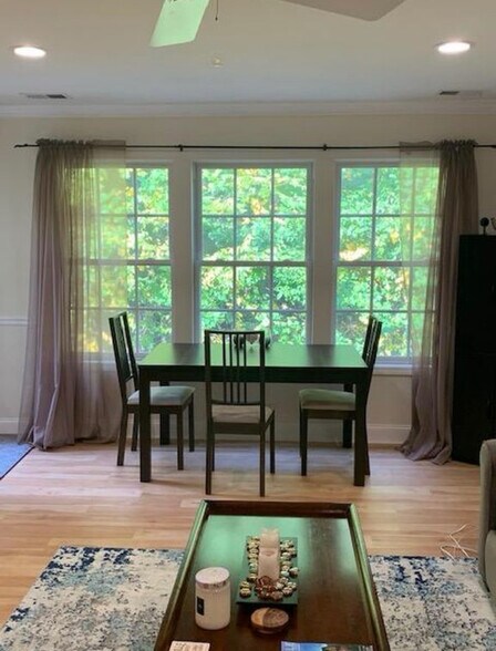 Building Photo - 3103 Peer Pl