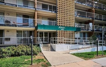 Building Photo - 4801 E 9th Ave