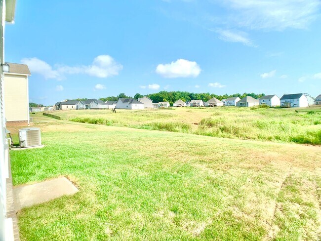 Building Photo - 821 Moray Ln