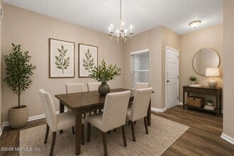 Building Photo - Ground Floor 2 bedroom 2 bathroom Condo in Gated Community with Amenities