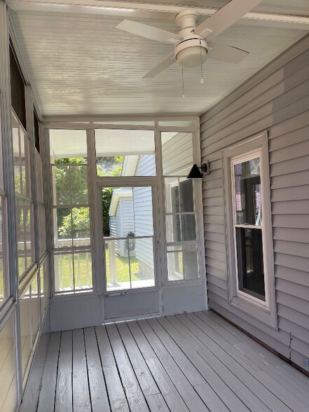 Building Photo - 1513 Privateer Dr
