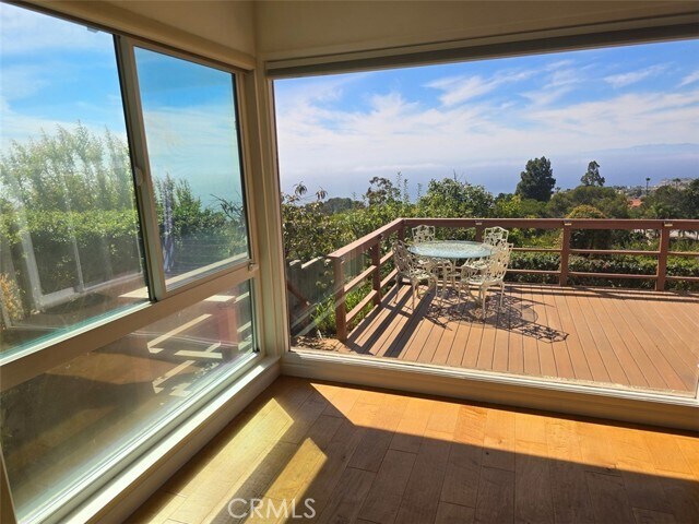Building Photo - 6759 Alta Vista Dr
