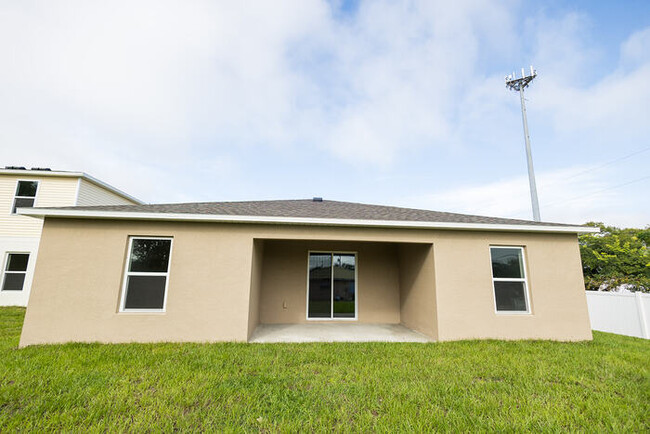 Building Photo - Haines City, FL - House - $1,945.00 Availa...