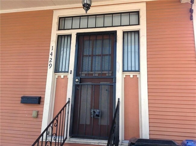 Primary Photo - 1429 France St