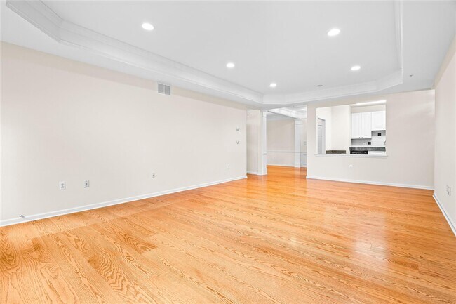 Building Photo - 24 N De Baun Ave