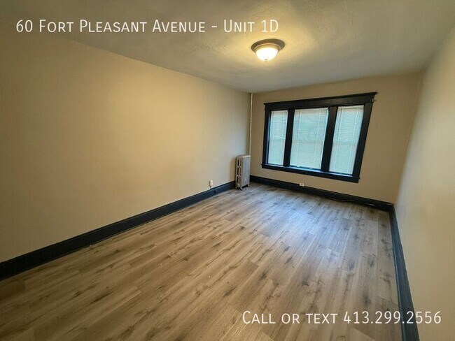 Building Photo - 60 Fort Pleasant Ave