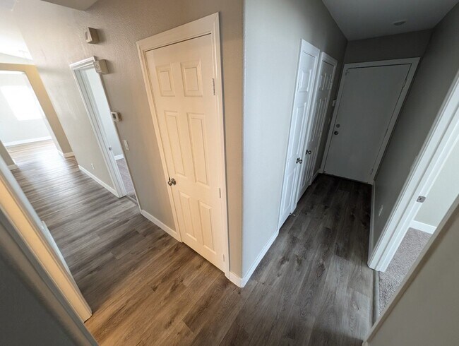 Building Photo - 8040 Villa Rosarito St