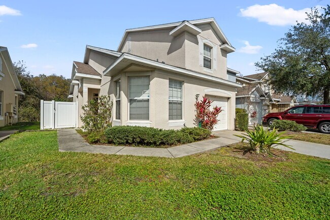 Building Photo - 9720 Carlsdale Dr