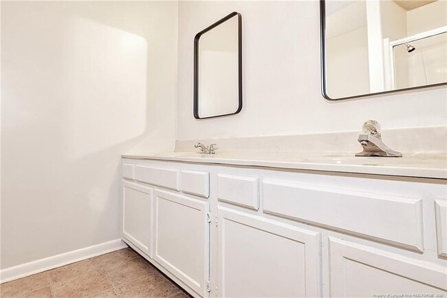 Building Photo - 4607 Hoe Ct