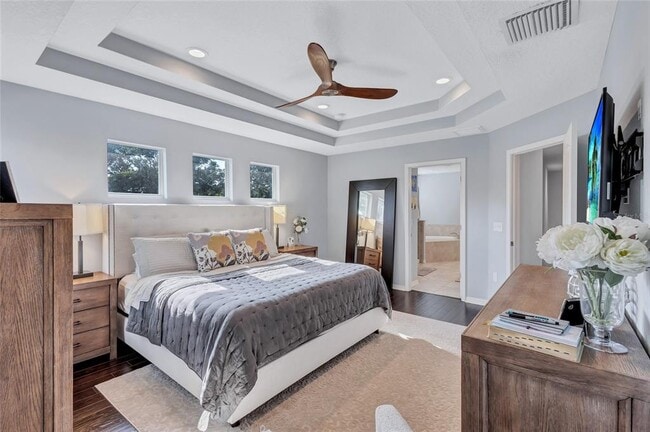 Building Photo - 3412 W Cass St