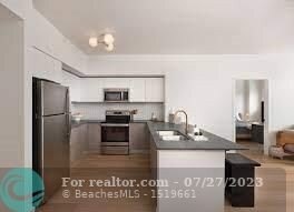 Building Photo - 11200 Biscayne Blvd