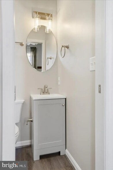 Building Photo - 57 E Heath St