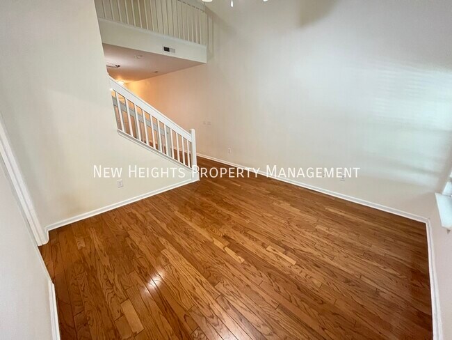 Building Photo - Spacious Townhouse at Grand Oaks Plantation!!