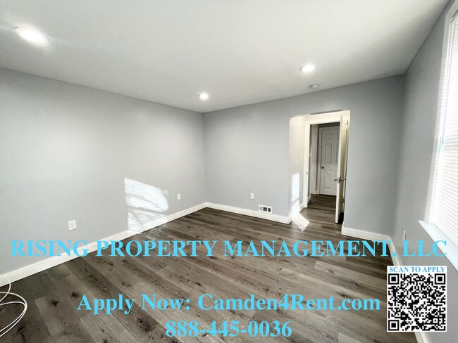 Building Photo - 1538 Bradley Ave